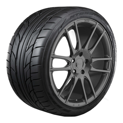 Get Your Nitto NT555 G2 245/35ZR20 95 W 320-AA-A Tires Now! | N211-060