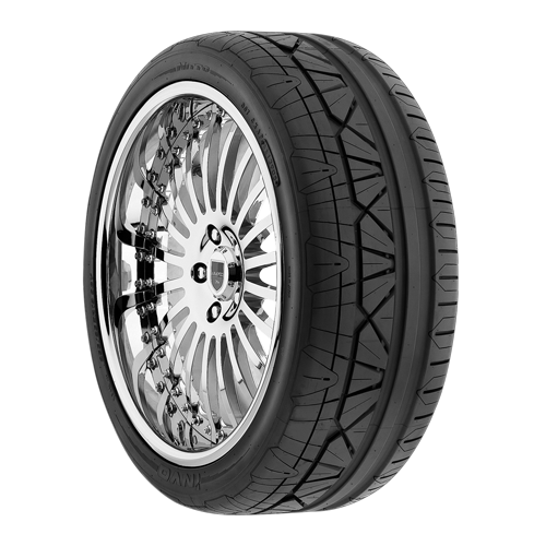 Get Your Nitto INVO 225/35R19 Tires - High-Performance 88 Y 220-AA-A!